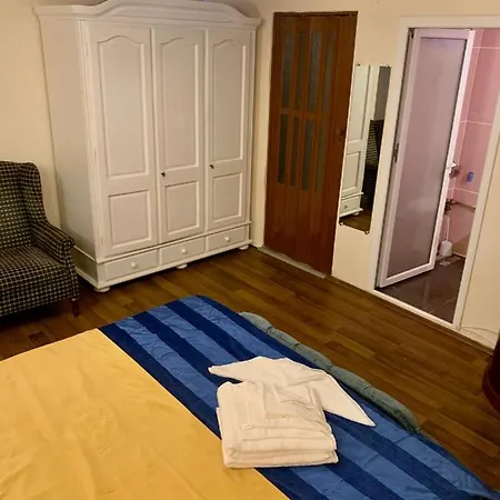 Feriehus In Mamaia Sat De Inchiriat Integral *